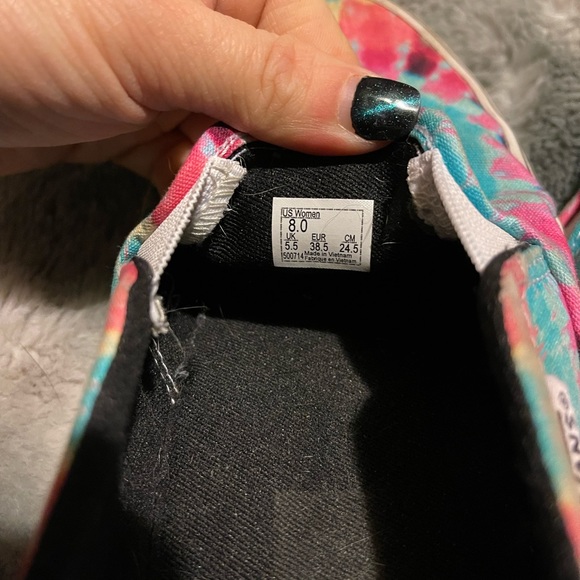 Tie dye vans (slip on) - Picture 4 of 5